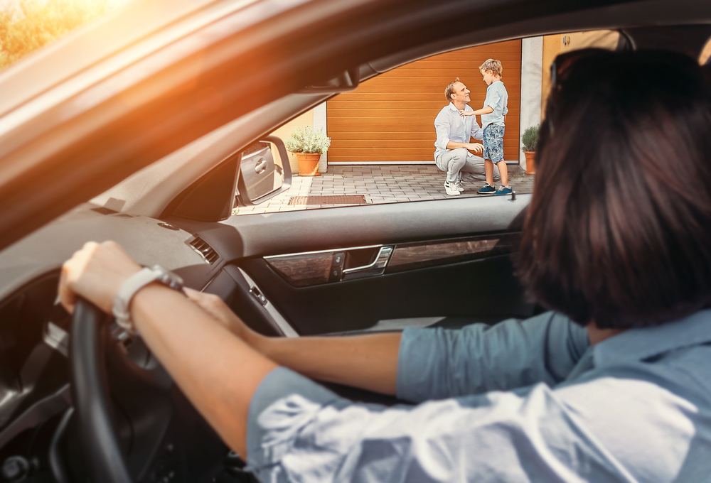 Mother,Waits,Her,Son,In,Auto Tips For Navigating Life Post-Divorce